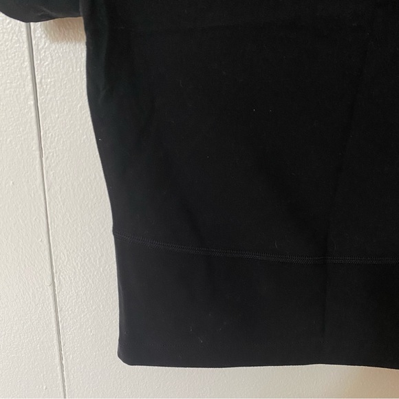 TNAction Cropped Workout Top - Picture 3 of 3